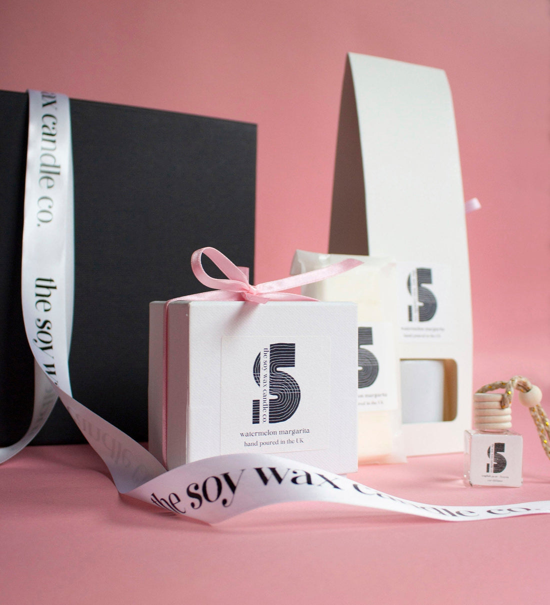 Luxury Valentines Soy Wax Hamper