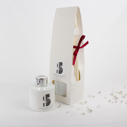 Cranberry, Orange & Cinnamon Diffuser