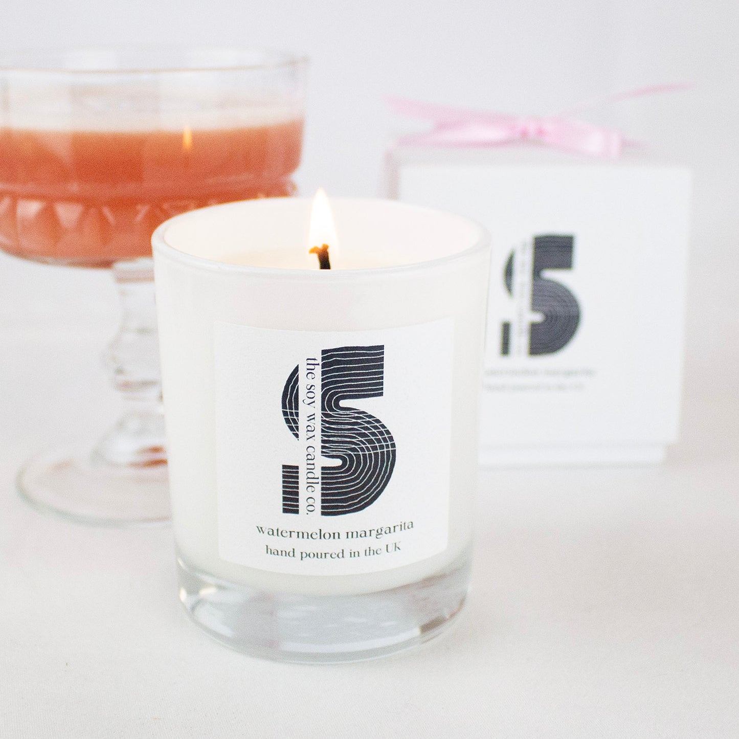 Watermelon Margarita
Hand poured in the UK by The Soy Wax Candle Company, 20cl soy wax candle in white gloss jar with watermelon margarita fragrance, sweet fruity home fragrance candle gift